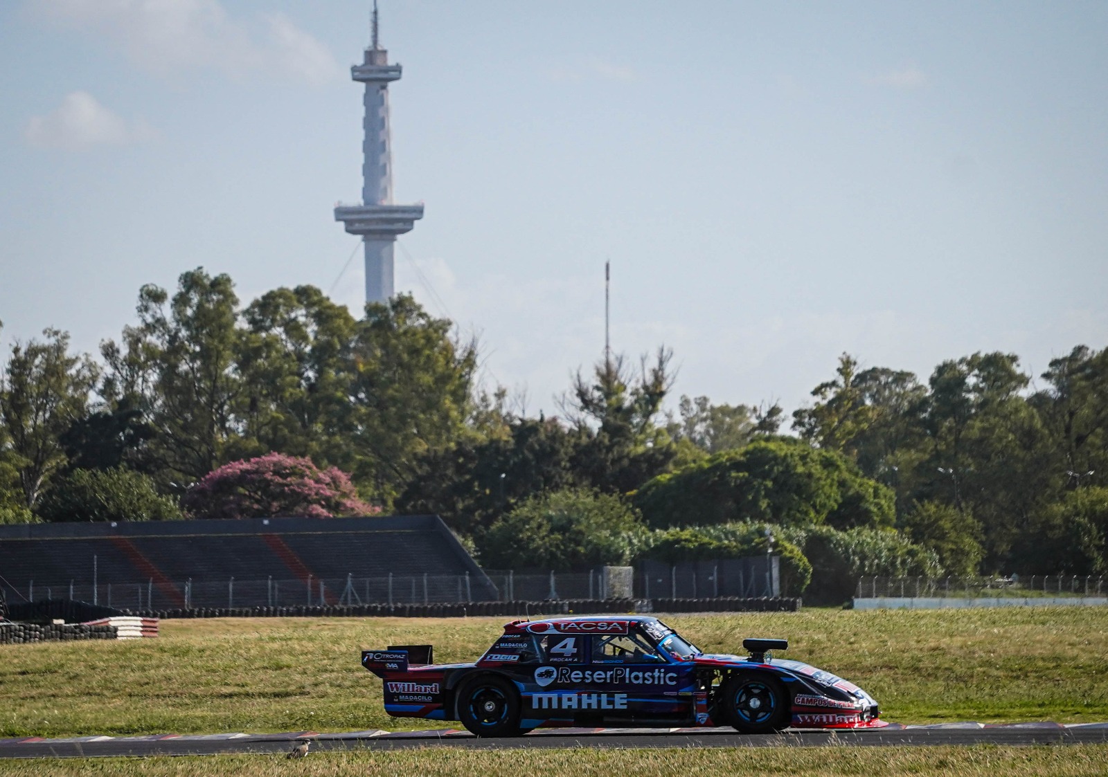 Mirá las imágenes de los primeros autos girando en el Gálvez:: Procar 8.jpeg